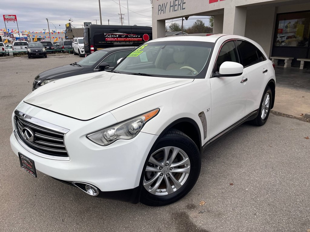 2015 INFINITI QX70 Image 48