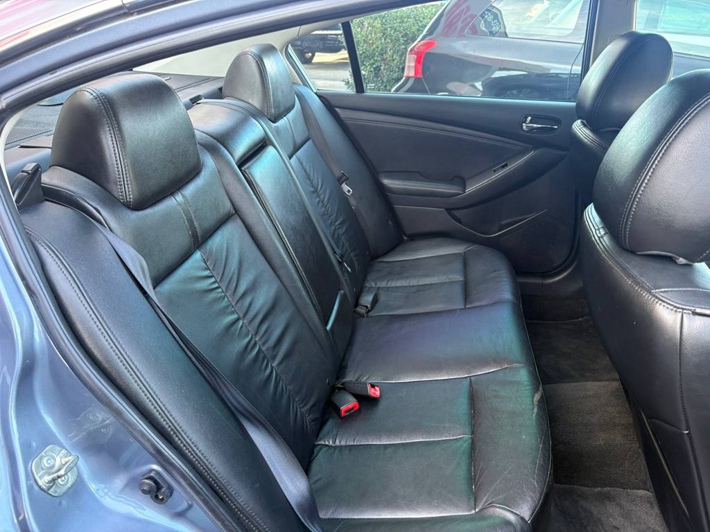 2012 Nissan Altima Image 12