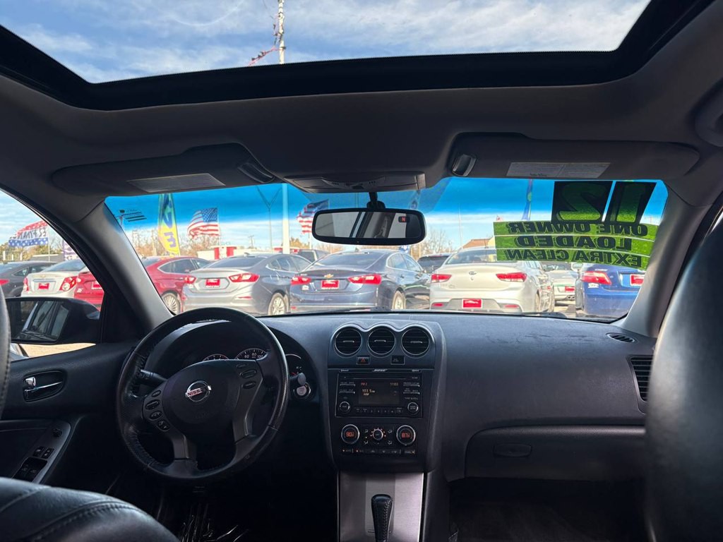 2012 Nissan Altima Image 17