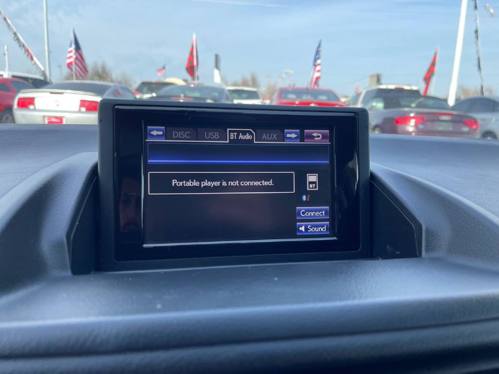 2013 Lexus CT Image 46