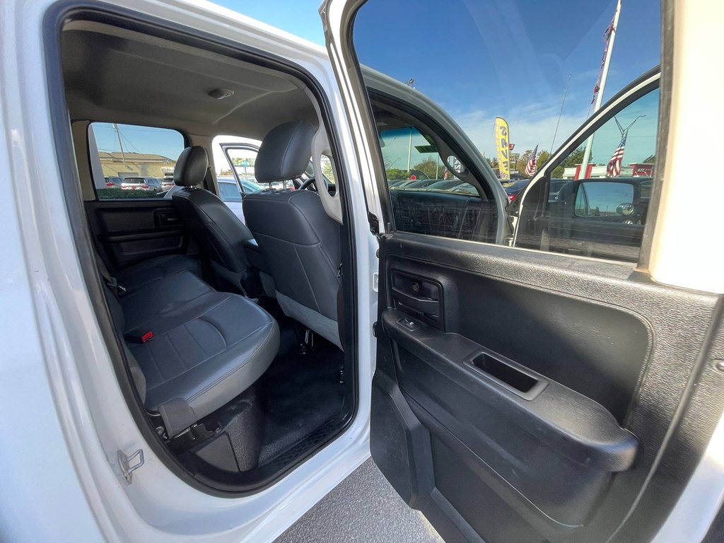 2018 RAM 1500 Image 15