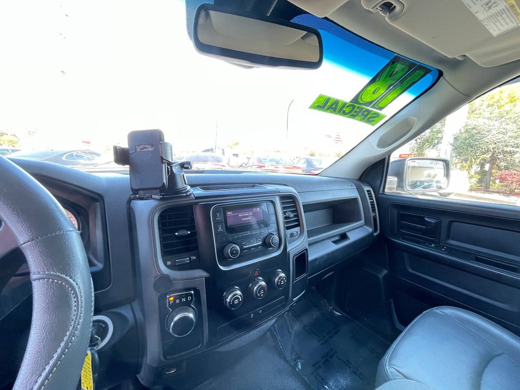 2018 RAM 1500 Image 36