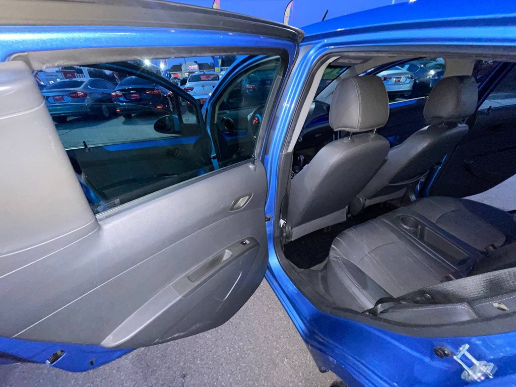 2014 Chevrolet Spark Image 10