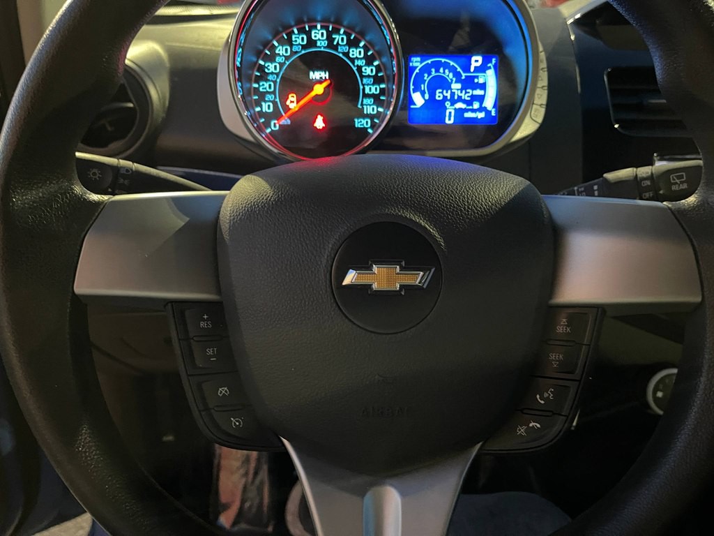 2014 Chevrolet Spark Image 22