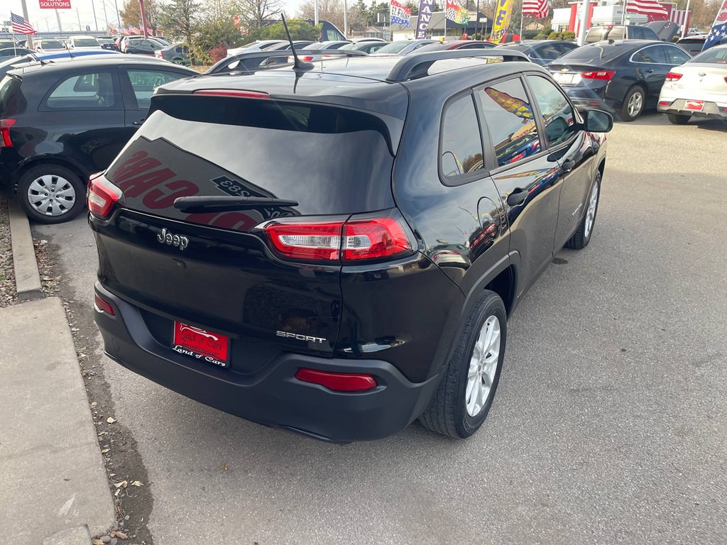 2017 Jeep Cherokee Image 5