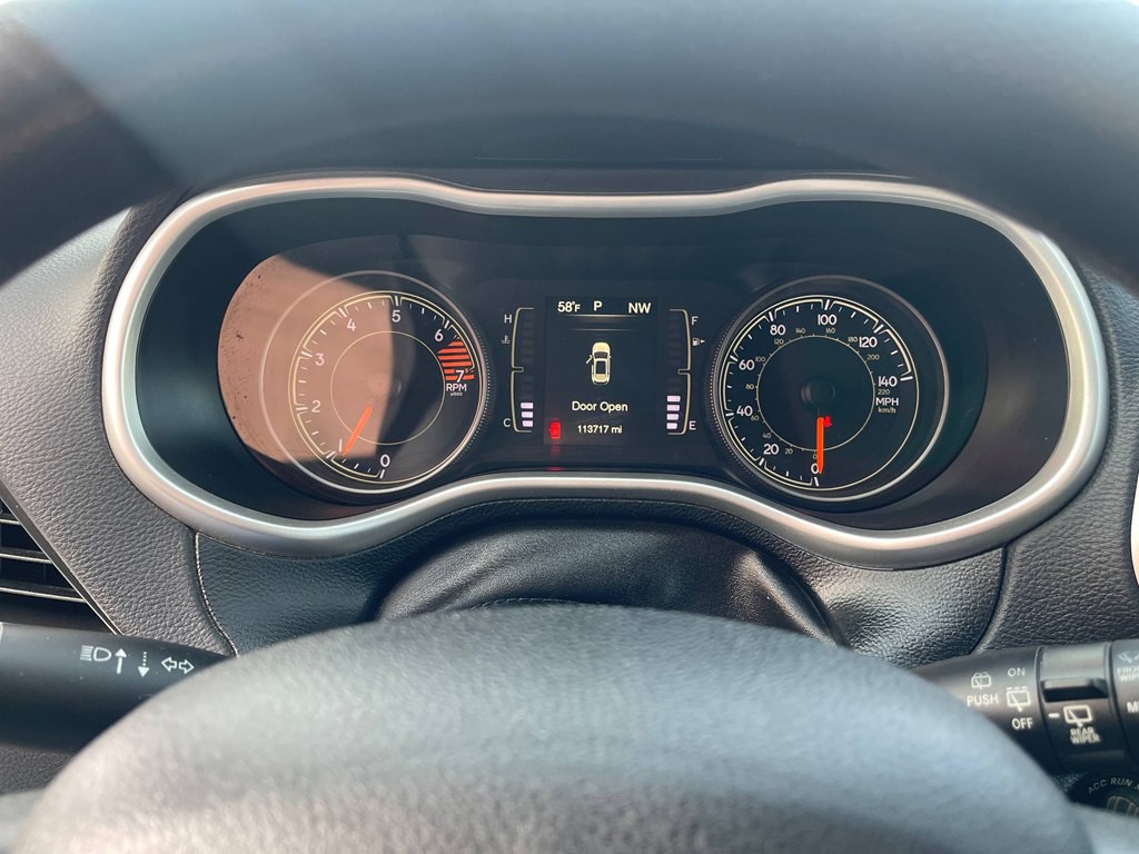 2017 Jeep Cherokee Image 21