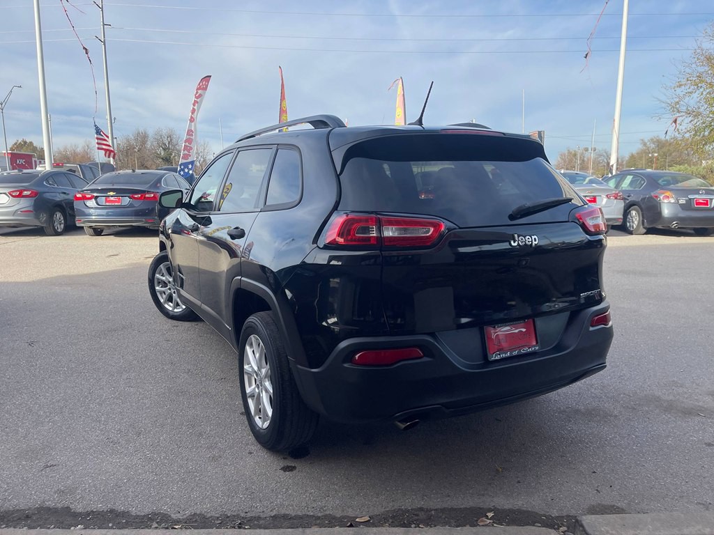 2017 Jeep Cherokee Image 30