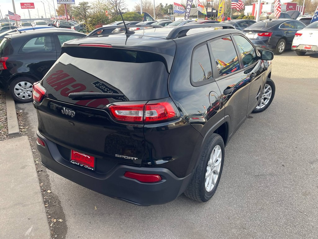 2017 Jeep Cherokee Image 31