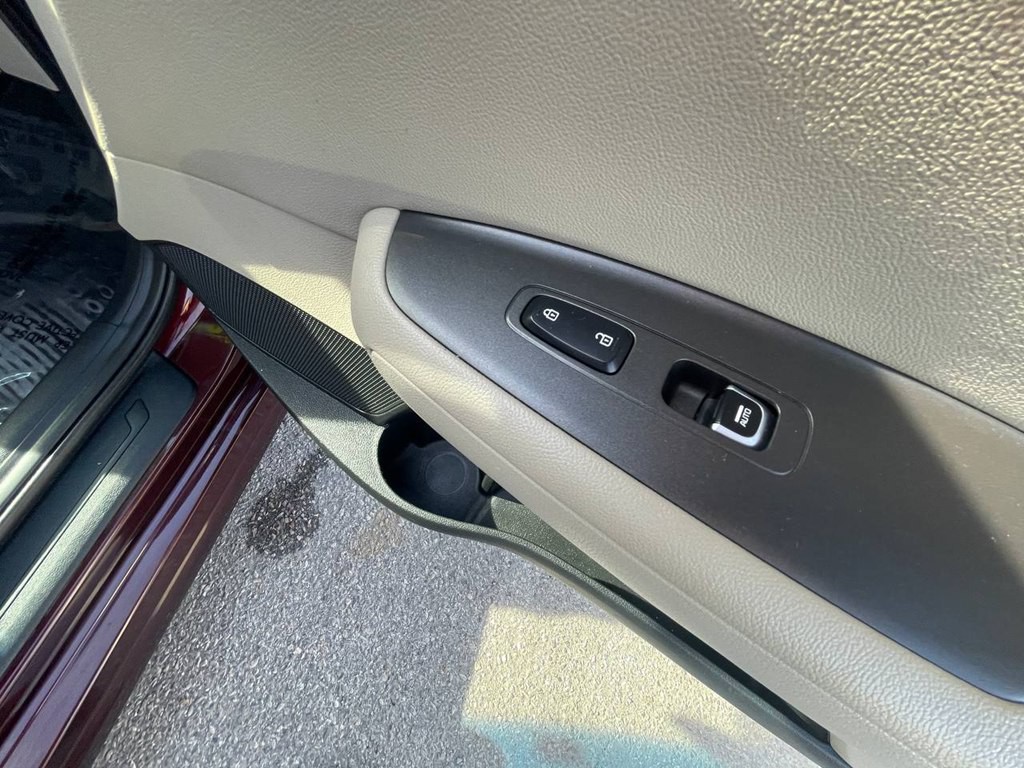 2016 Kia Optima Image 21