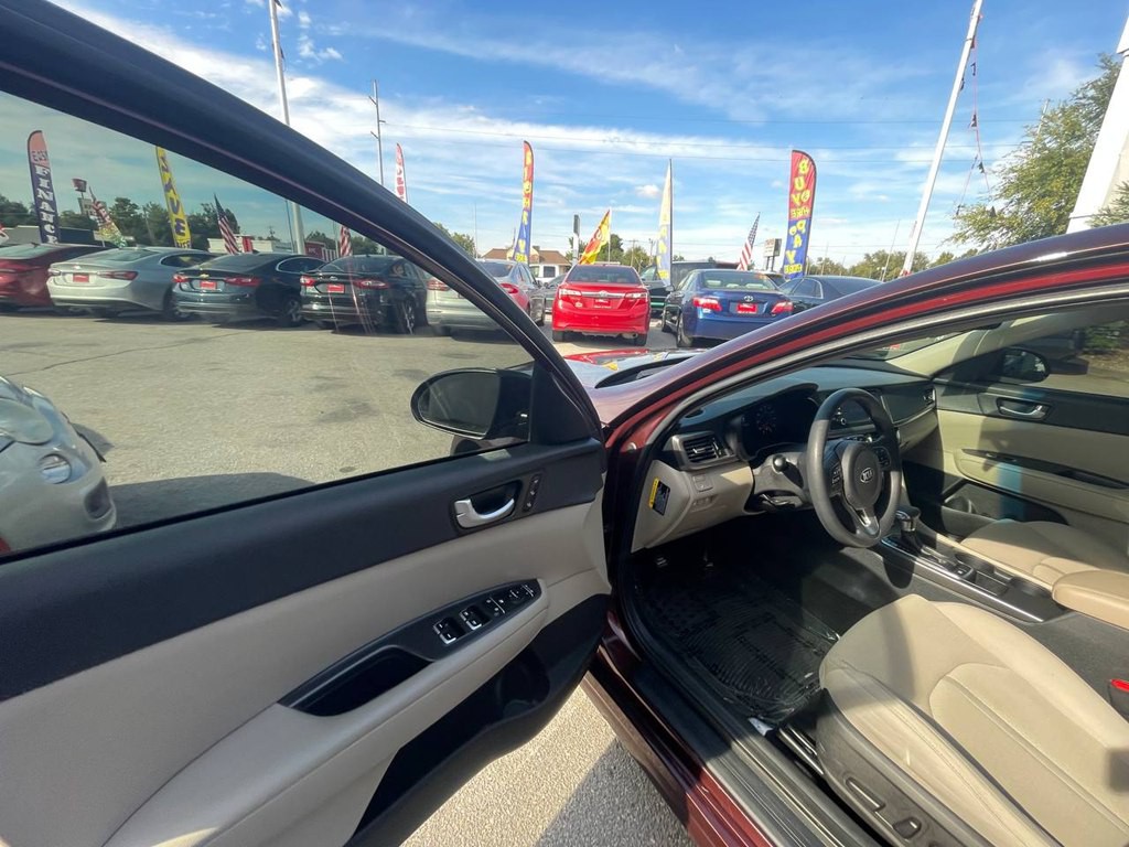 2016 Kia Optima Image 23