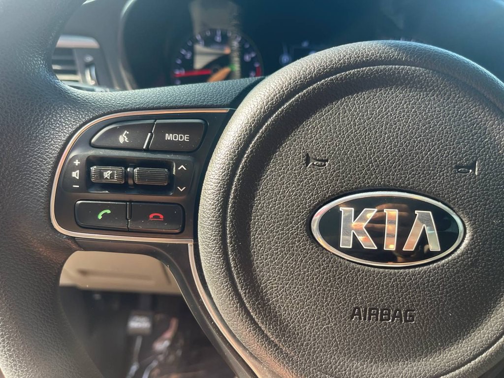 2016 Kia Optima Image 29