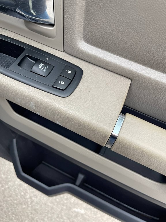 2009 Dodge Ram 1500 Image 12