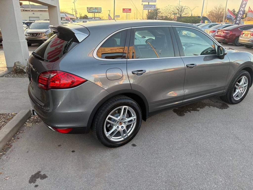 2014 Porsche Cayenne Image 5