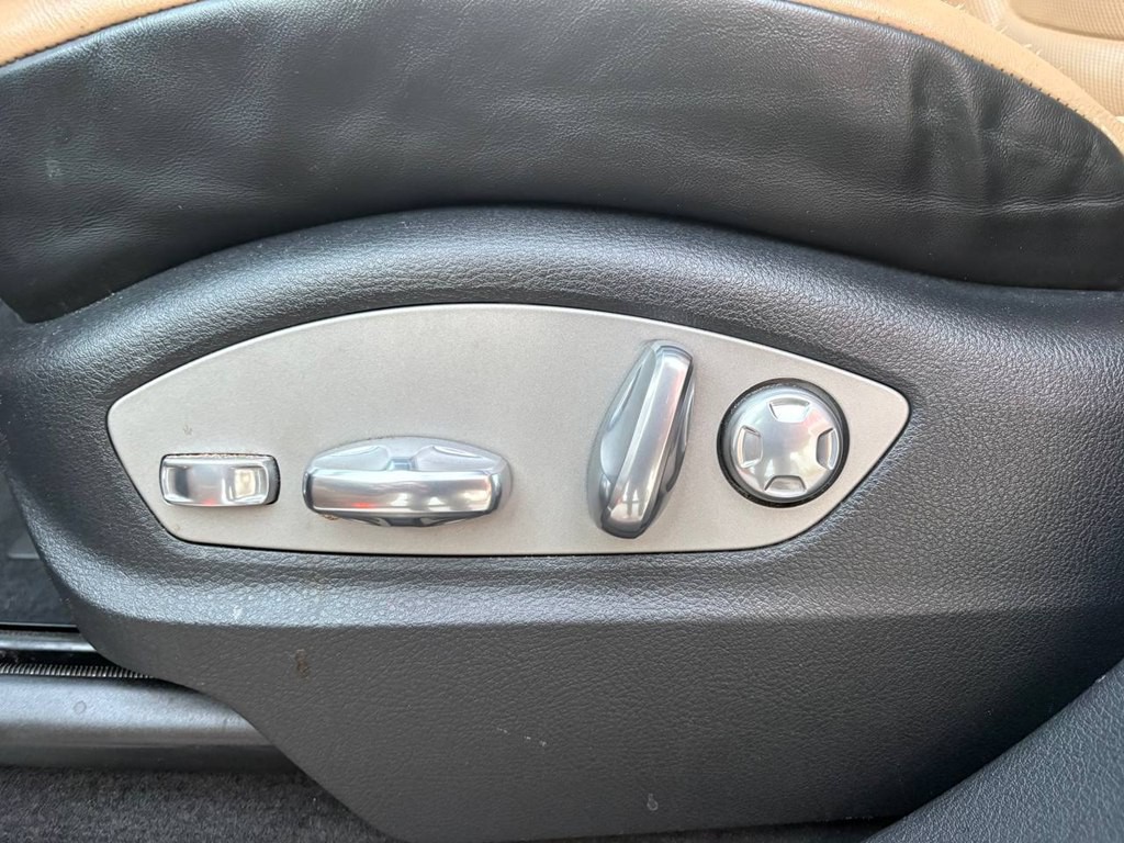 2014 Porsche Cayenne Image 20