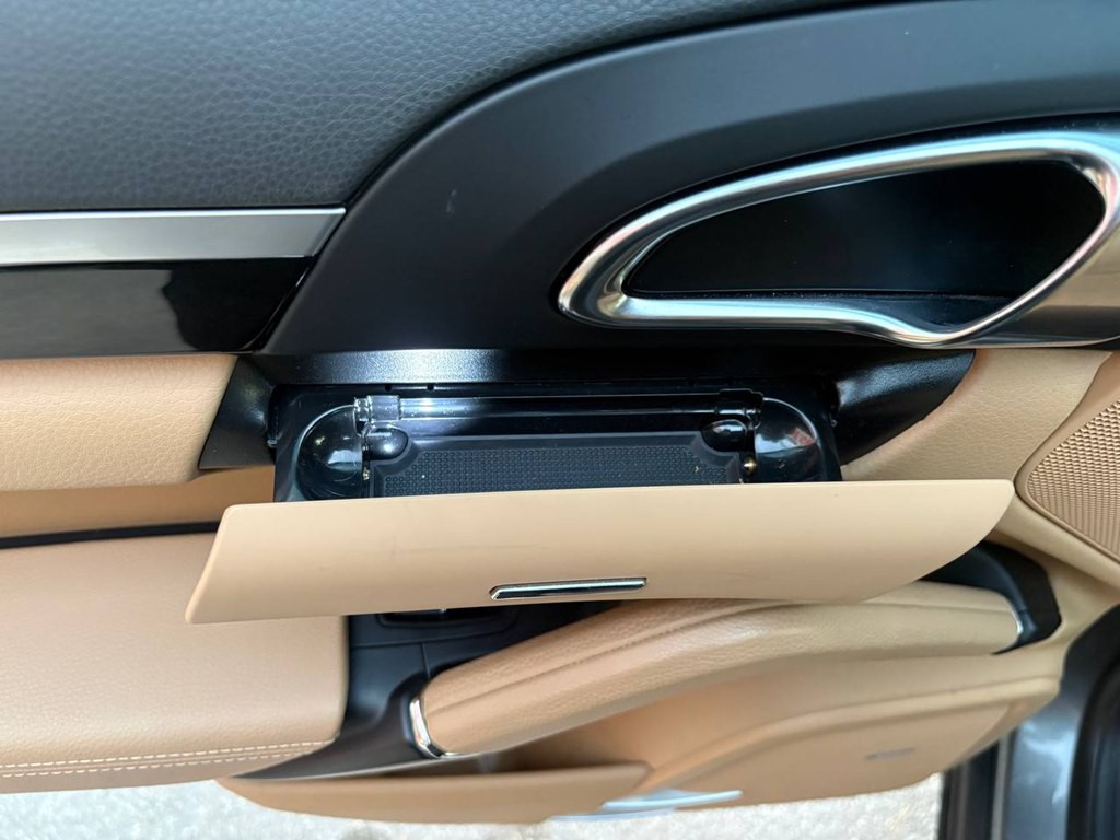 2014 Porsche Cayenne Image 45