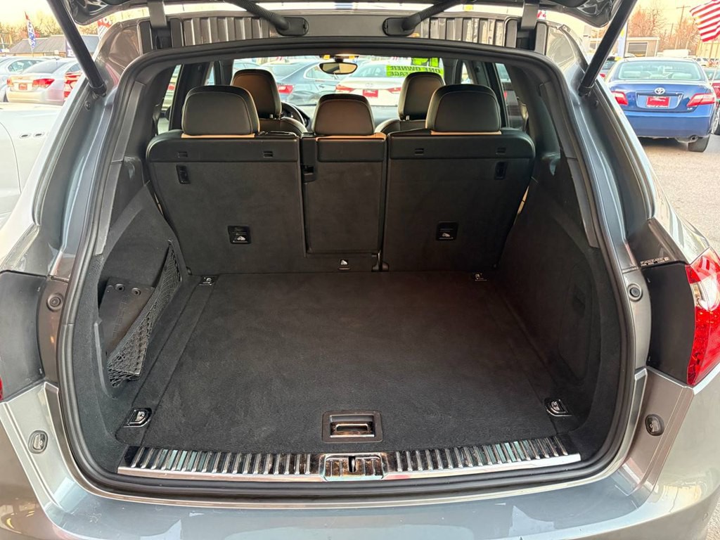 2014 Porsche Cayenne Image 48