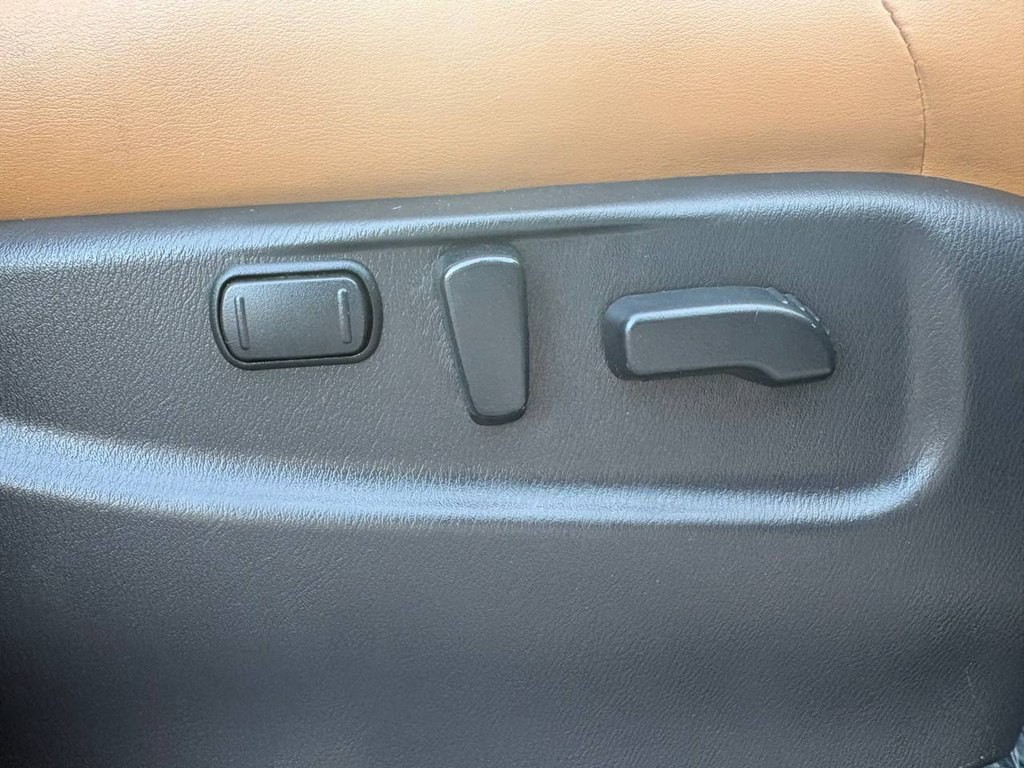 2016 INFINITI QX80 Image 10