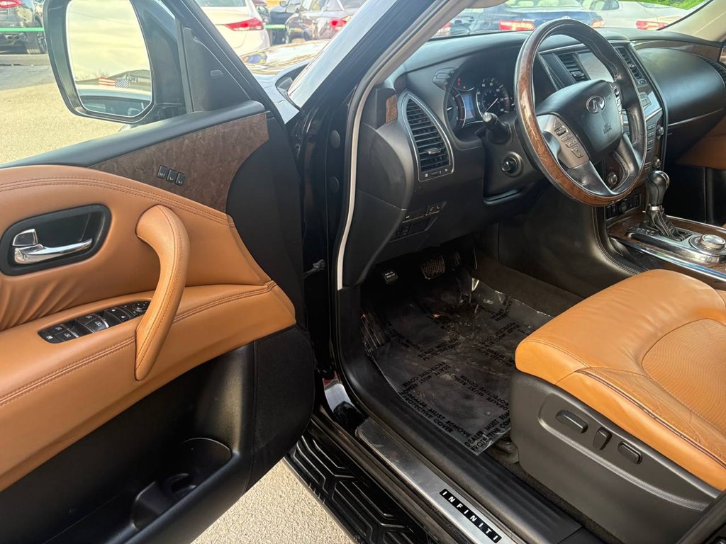 2016 INFINITI QX80 Image 21