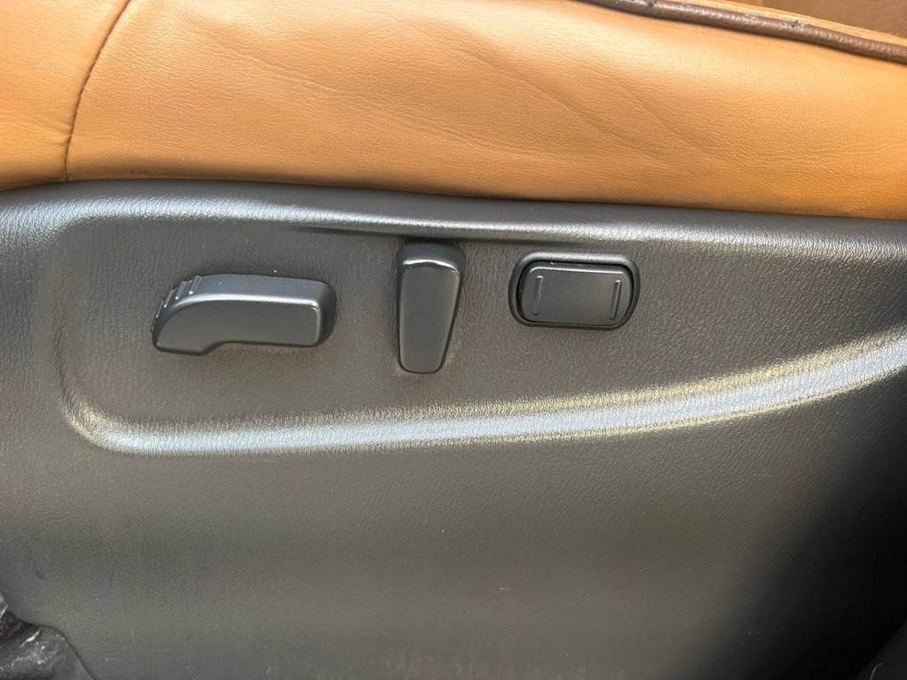 2016 INFINITI QX80 Image 24