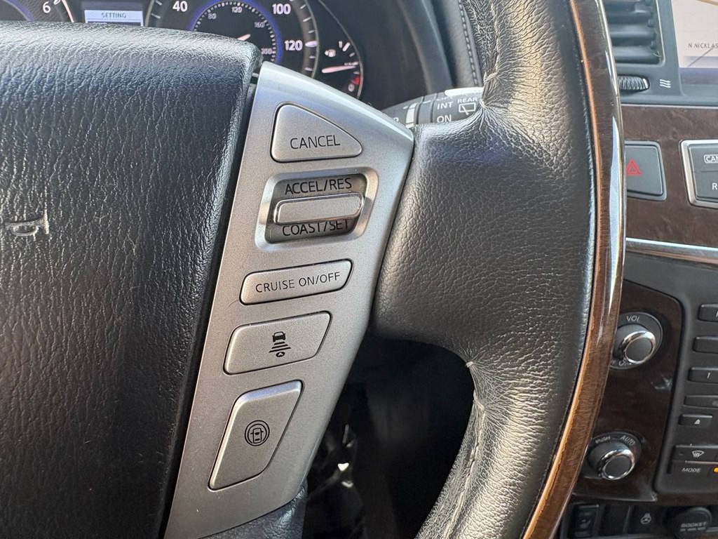 2016 INFINITI QX80 Image 26