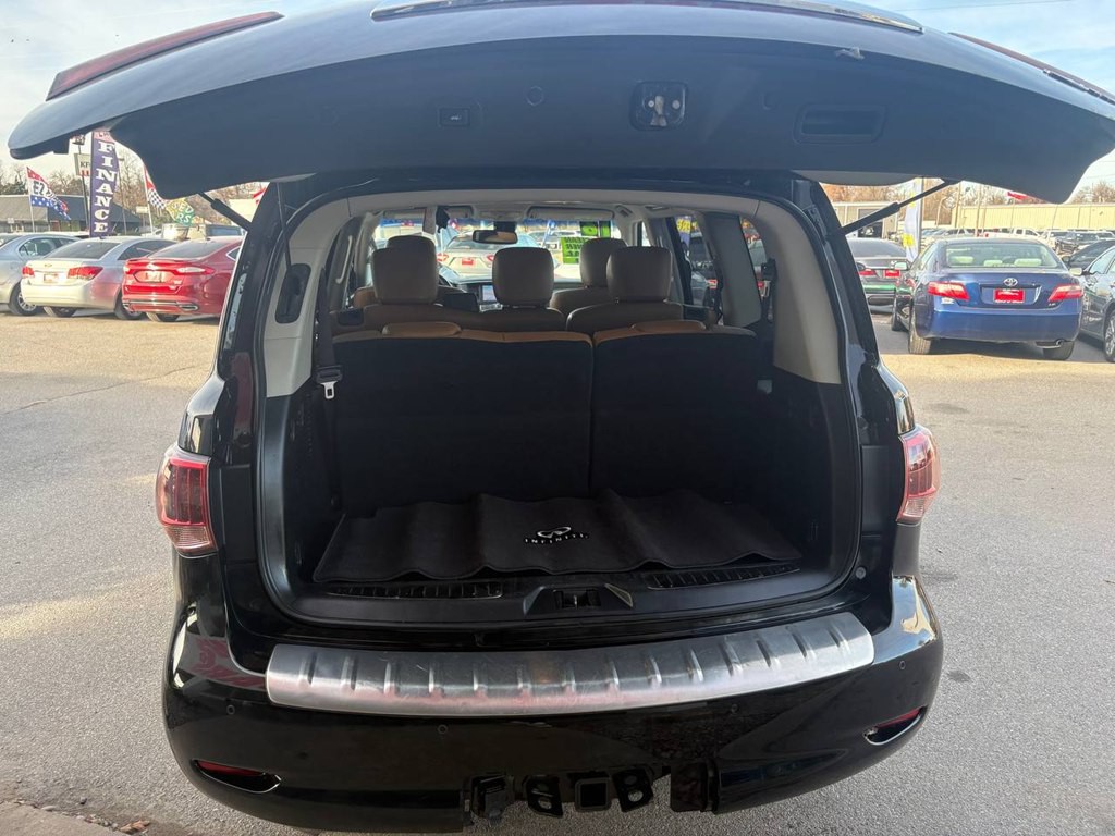 2016 INFINITI QX80 Image 38