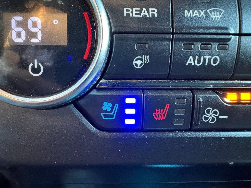 2019 Ford Expedition Image 32