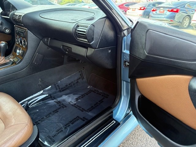 2001 BMW Z3 Image 16