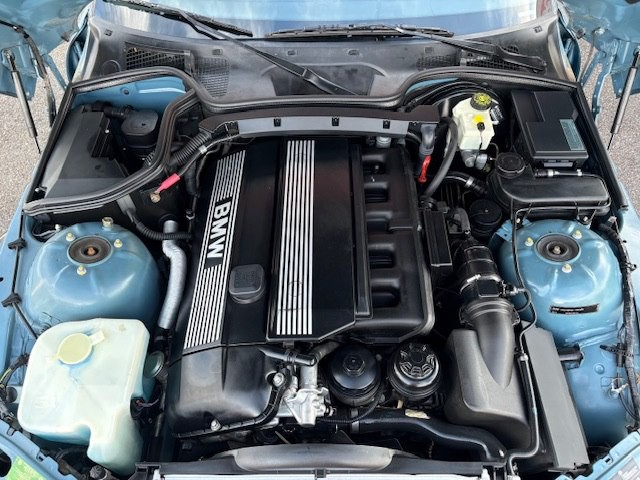 2001 BMW Z3 Image 23