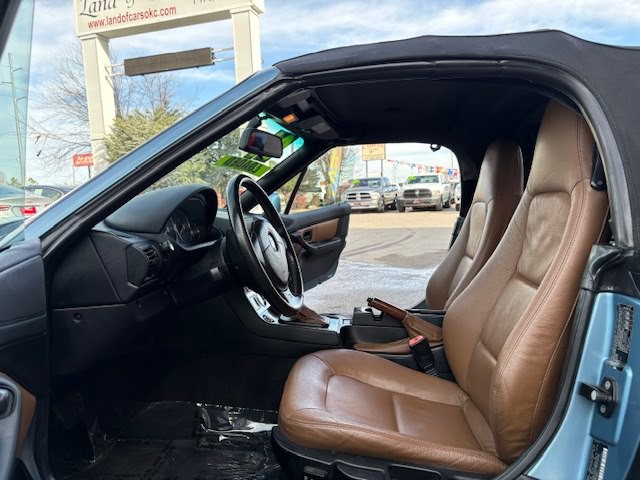 2001 BMW Z3 Image 28