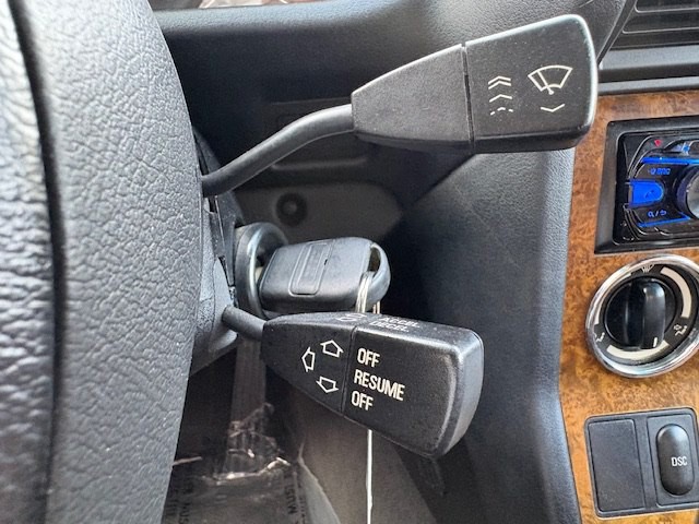 2001 BMW Z3 Image 32