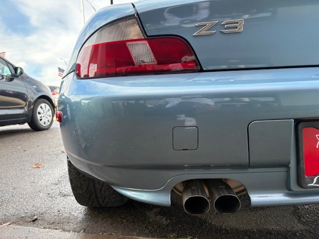 2001 BMW Z3 Image 44