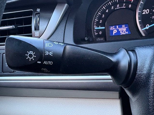 2012 Toyota Camry Image 26