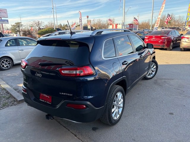 2016 Jeep Cherokee Image 4