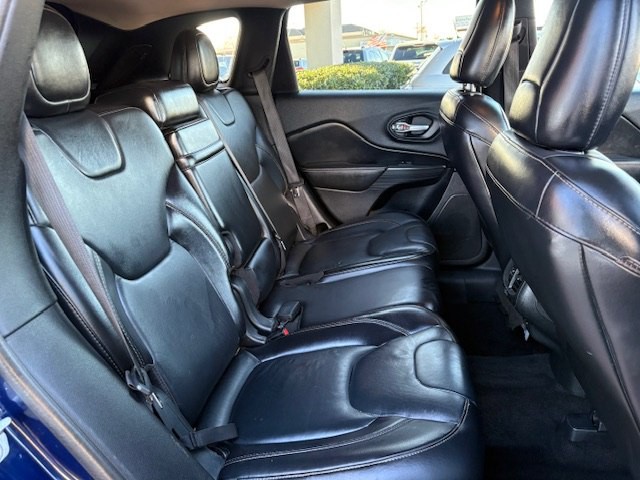 2016 Jeep Cherokee Image 14