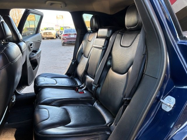 2016 Jeep Cherokee Image 16