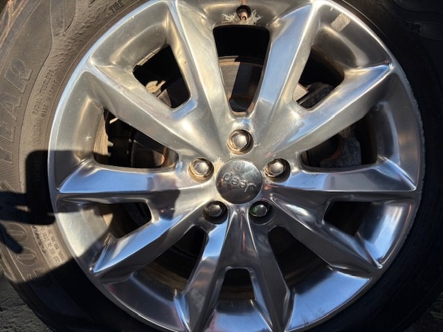 2016 Jeep Cherokee Image 39