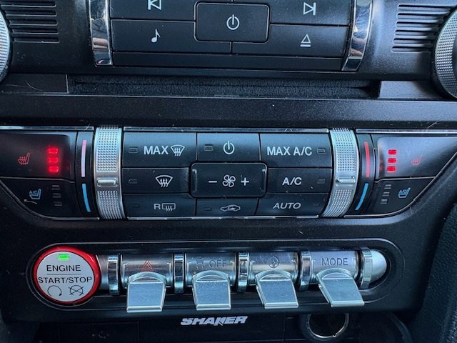 2016 Ford Mustang Image 24