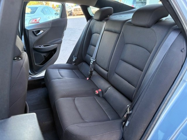 2018 Chevrolet Malibu Image 17