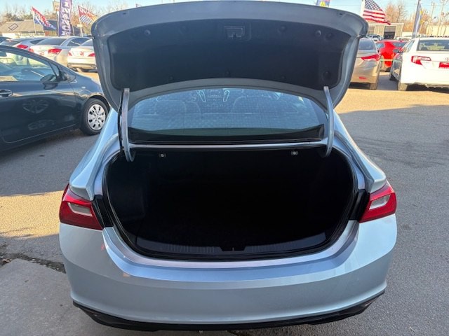 2018 Chevrolet Malibu Image 33