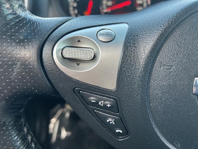 2011 Nissan Maxima Image 28