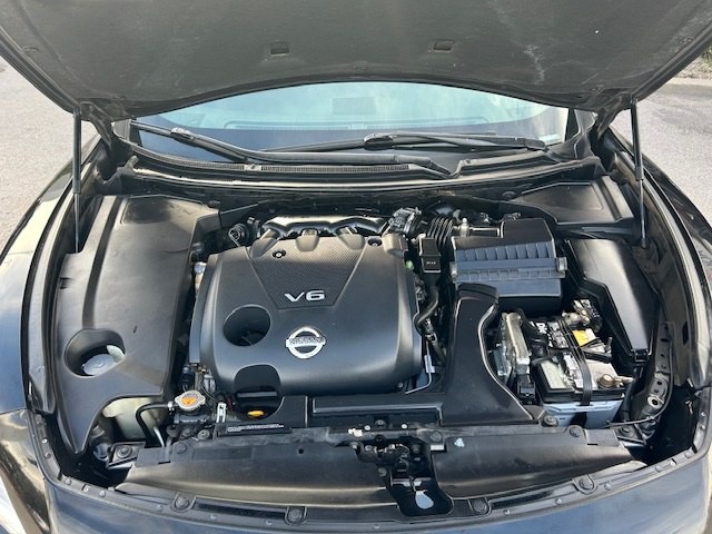 2011 Nissan Maxima Image 40