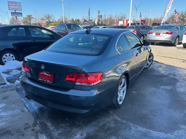 2009 BMW 3 Series Image 4