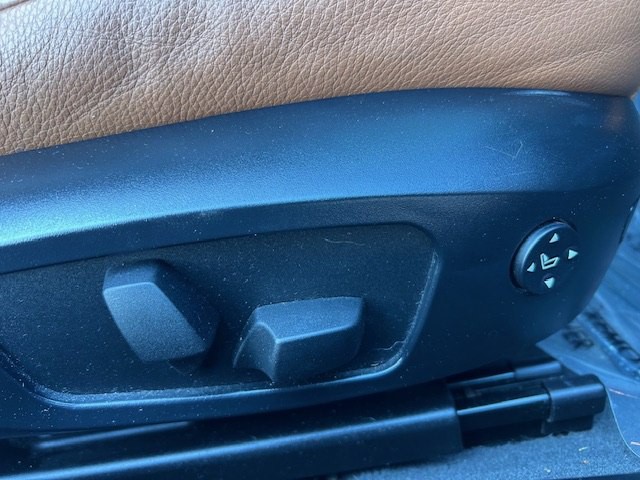 2009 BMW 3 Series Image 11