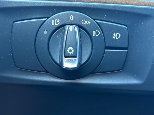 2009 BMW 3 Series Image 21