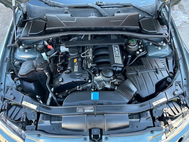 2009 BMW 3 Series Image 30