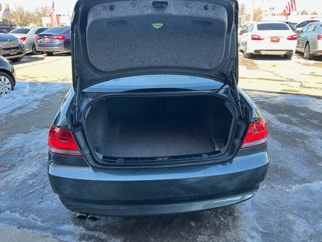 2009 BMW 3 Series Image 32