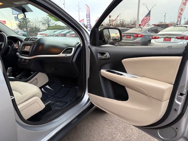 2016 Dodge Journey Image 9