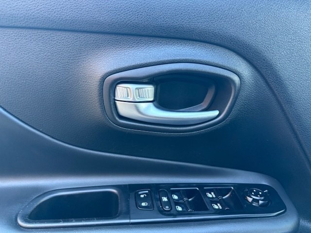 2022 Jeep Renegade Image 19