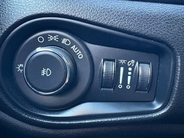 2022 Jeep Renegade Image 21