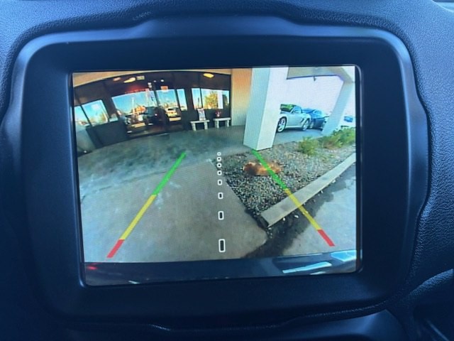 2022 Jeep Renegade Image 28